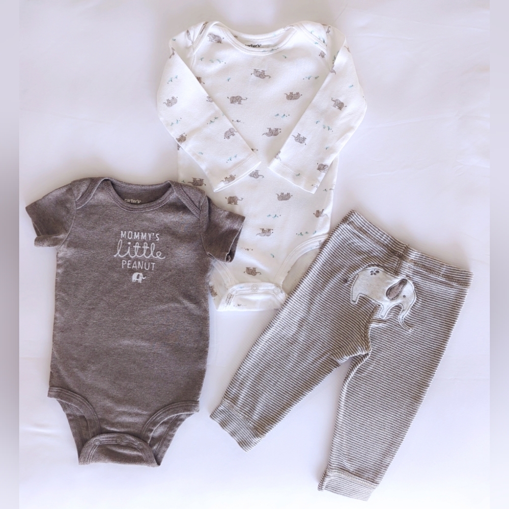Baby onesie set - Size 12M